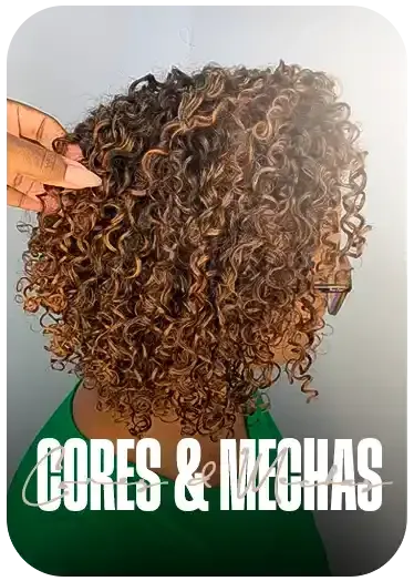 Coloração e mechas em cabelo cacheado no Cachos da Pretta